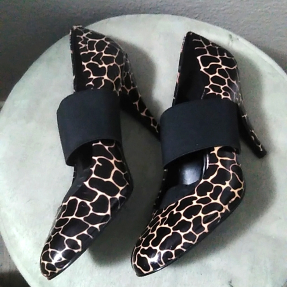 Black/Ivory Giraffe Heels